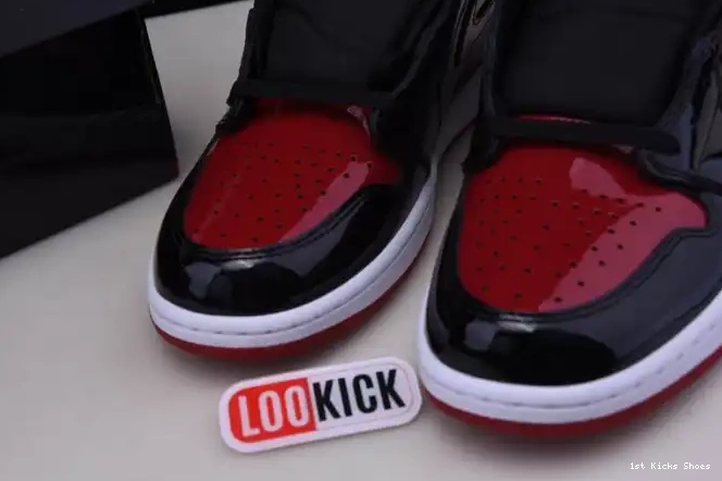 1st Kicks Shoes Jordan Patent Air OG High Bred 555088-063 1 0517